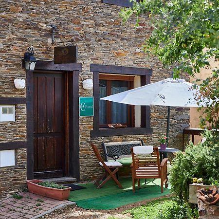 Casa Rural Fuente Del Arca Montejo Montejo de la Sierra Eksteriør billede