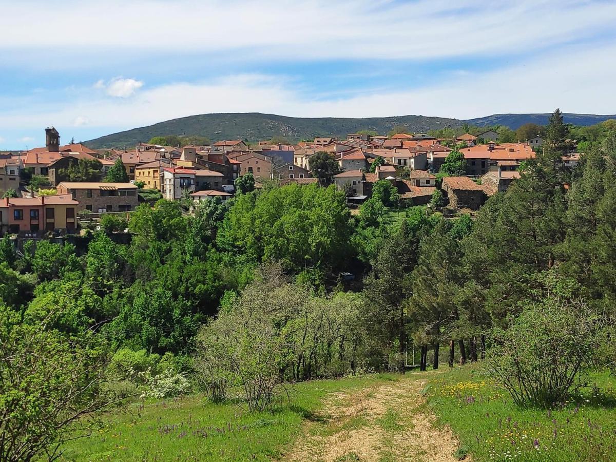 Casa Rural Fuente Del Arca Montejo Montejo de la Sierra Eksteriør billede