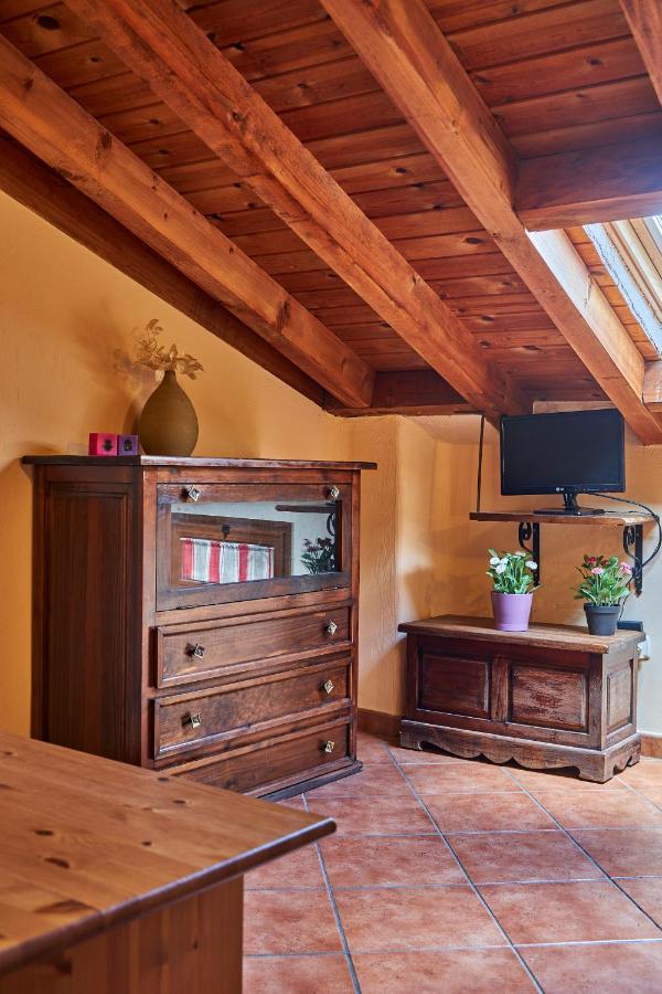 Casa Rural Fuente Del Arca Montejo Montejo de la Sierra Eksteriør billede
