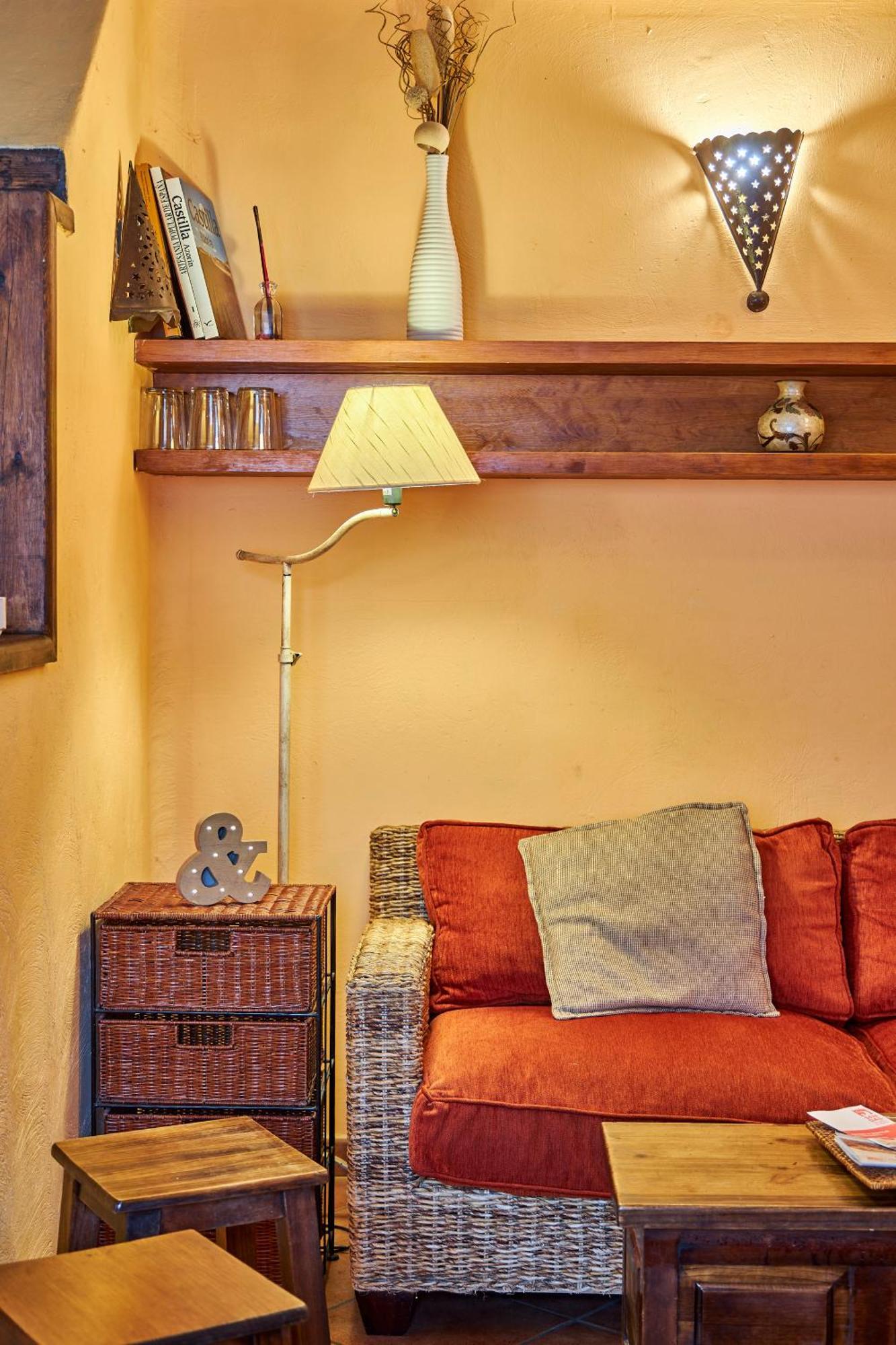 Casa Rural Fuente Del Arca Montejo Montejo de la Sierra Eksteriør billede